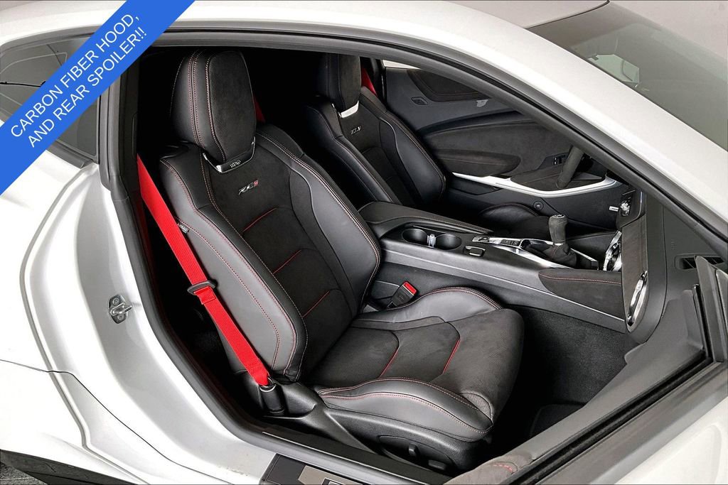 Used 2022 Chevrolet Camaro ZL1 RWD image 8