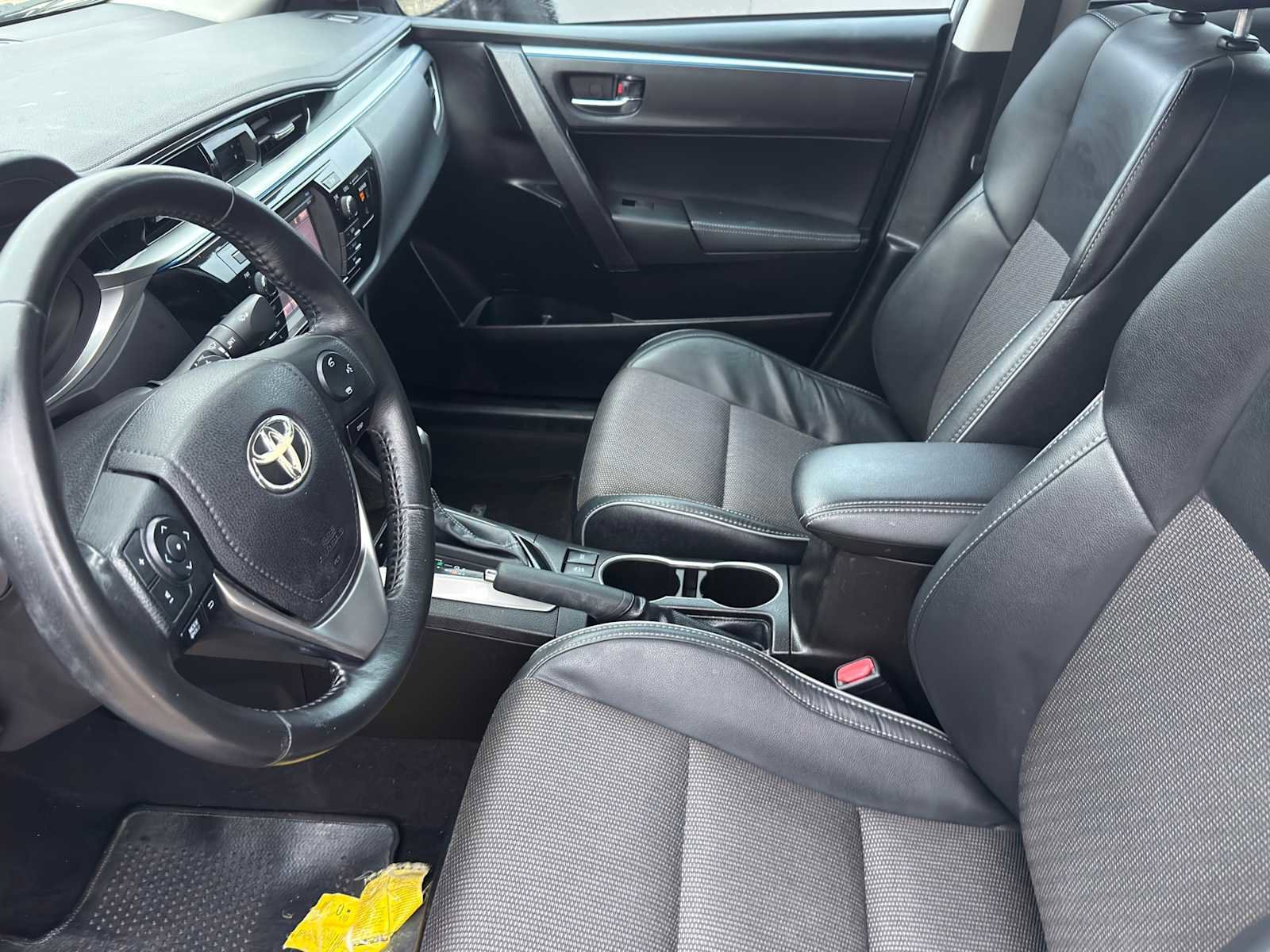 Used 2014 Toyota Corolla S FWD image 10