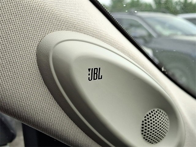 Used 2023 Toyota Highlander Platinum image 27