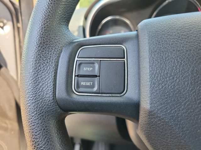 Used 2014 Dodge Avenger SE w/ Quick Order Package 27Z SE V6 FWD image 21