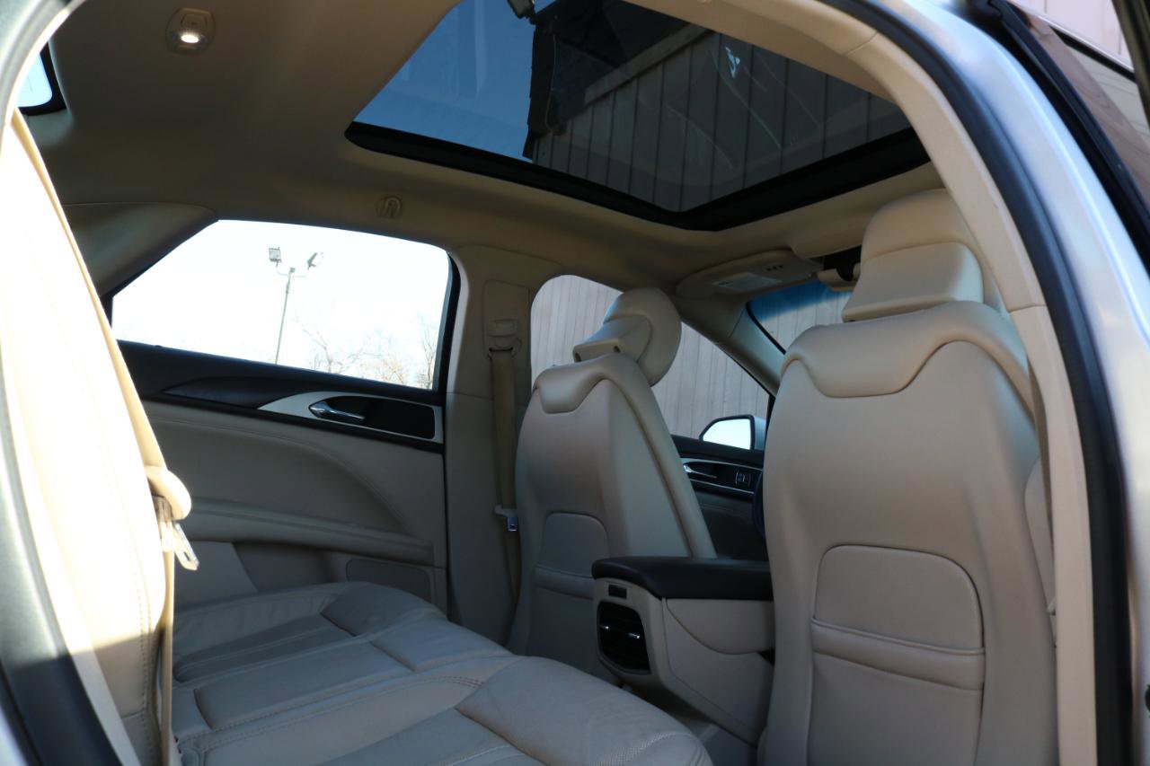 Used 2017 Lincoln MKZ Reserve w/ Technology Package image 44