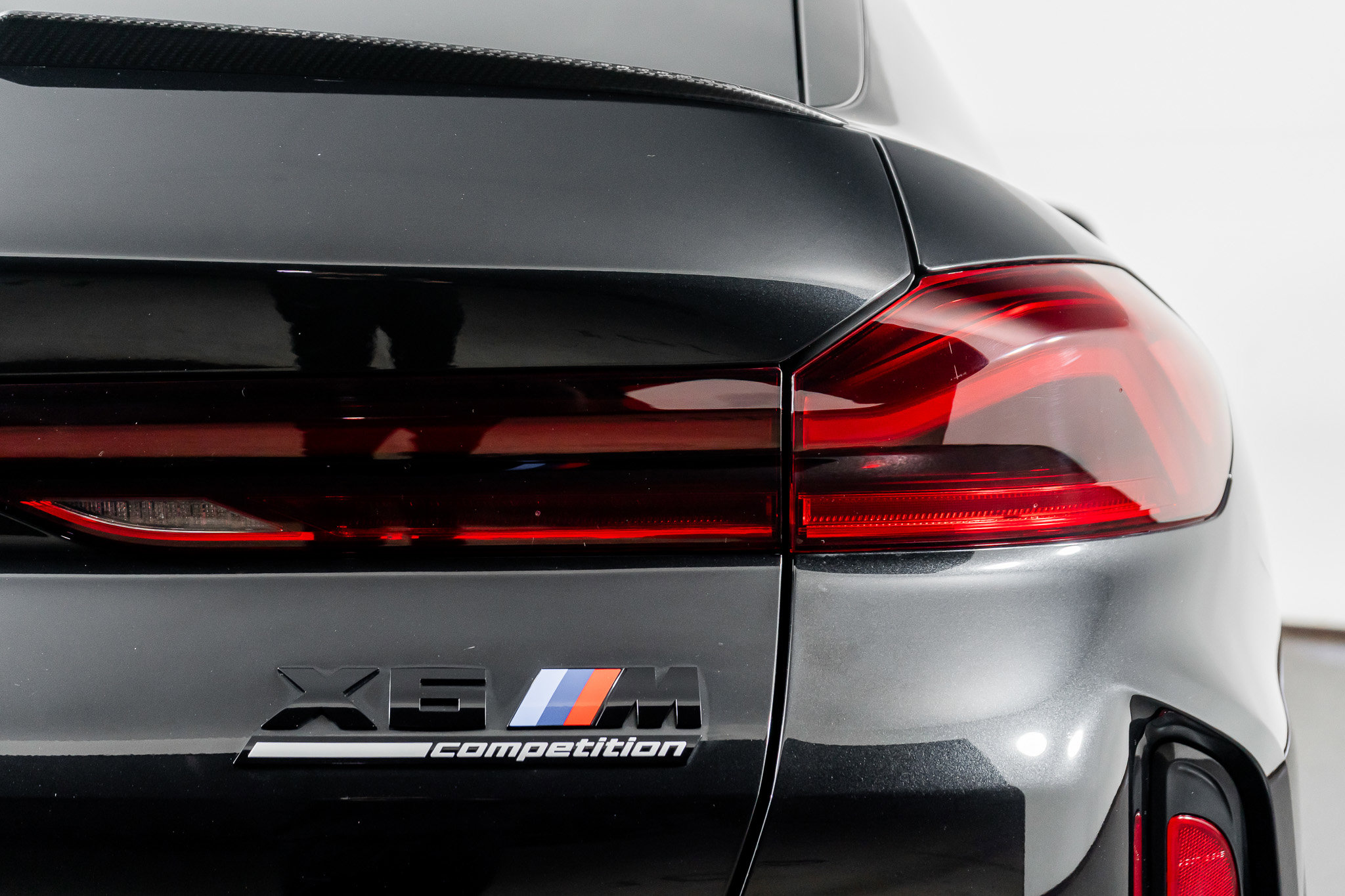 Used 2025 BMW X6 M Competition image 13