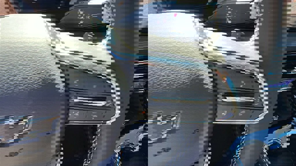 New 2026 Chevrolet Traverse LT w/ Midnight/Sport Edition image 23