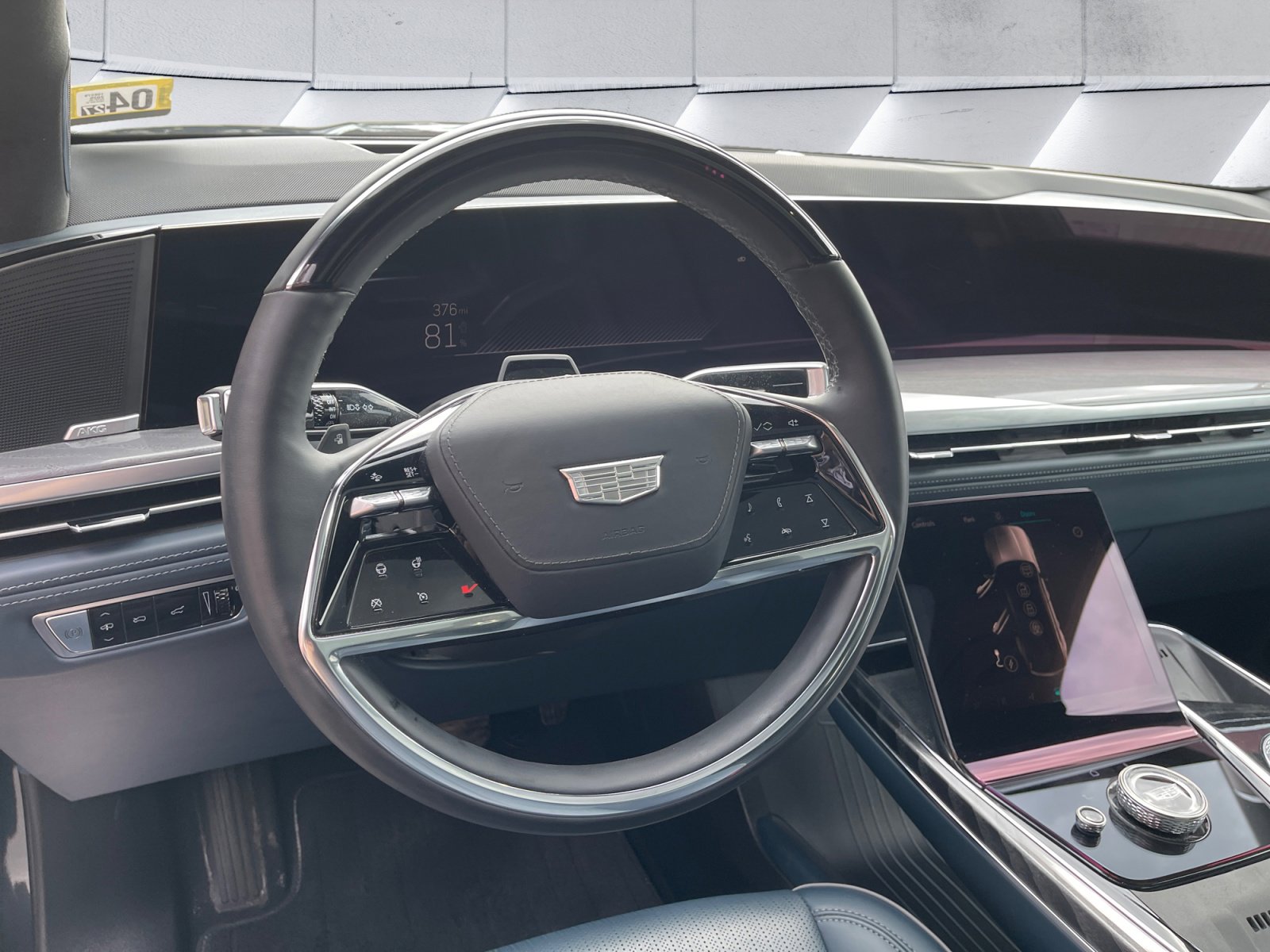 Certified 2025 Cadillac Escalade IQ Luxury 2 w/ LPO, Premium Carpet Package image 13