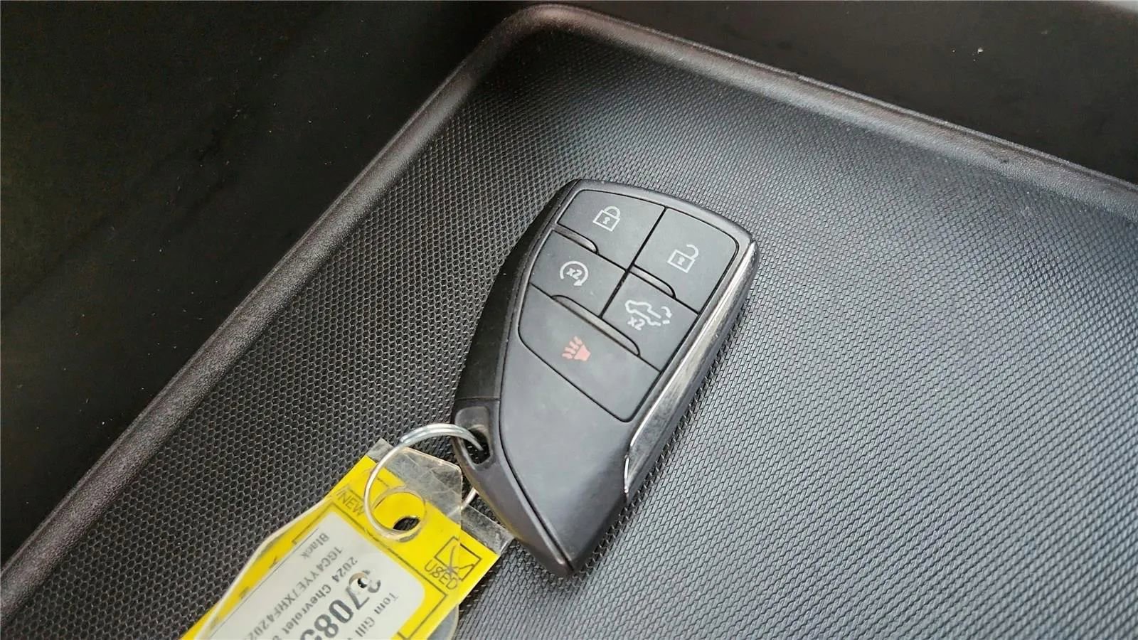 Used 2024 Chevrolet Silverado 2500 ZR2 image 23