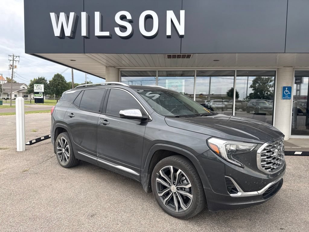 Used 2020 GMC Terrain Denali w/ Denali Premium Package