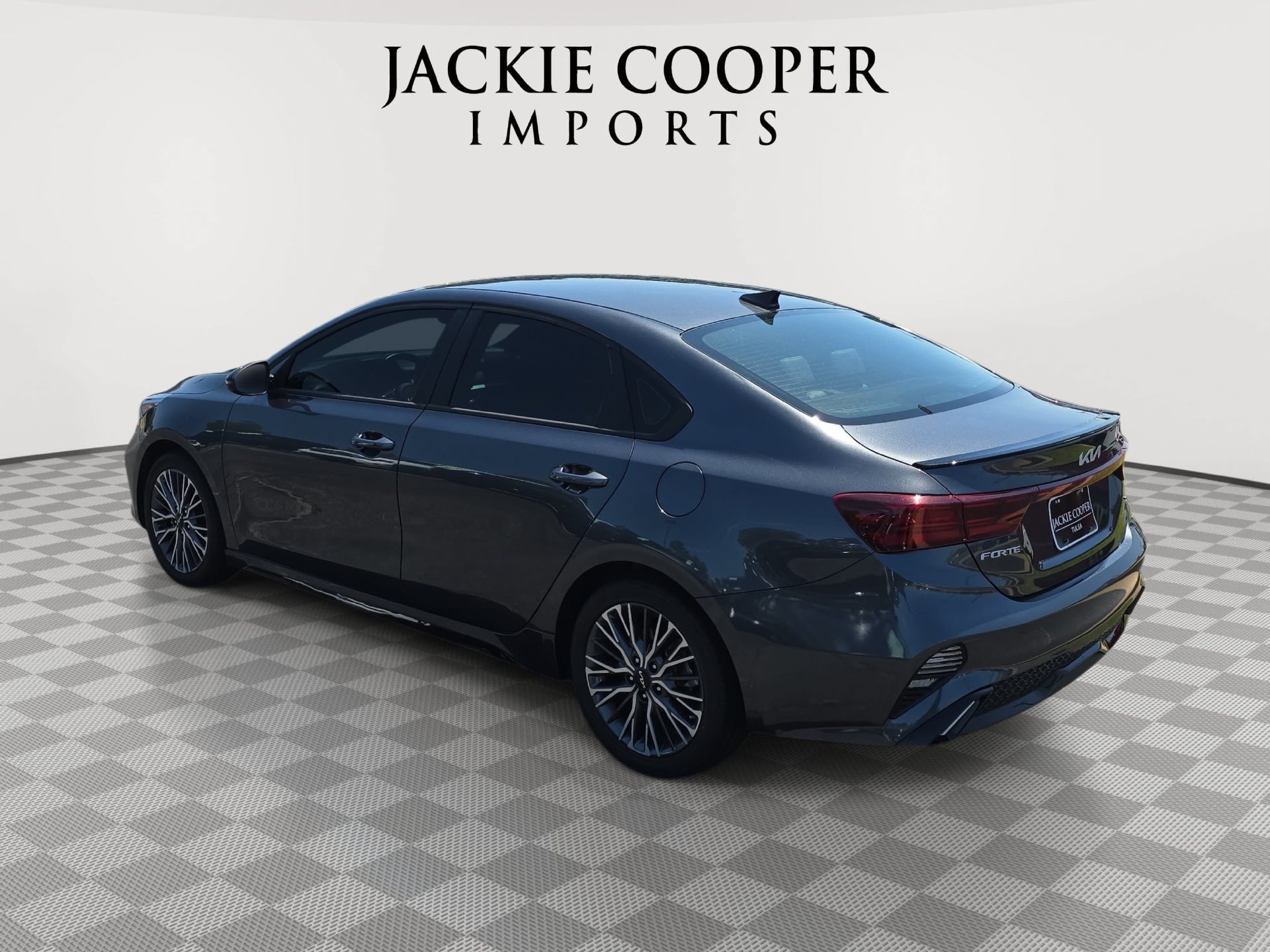 Used 2024 Kia Forte GT-Line FWD image 7