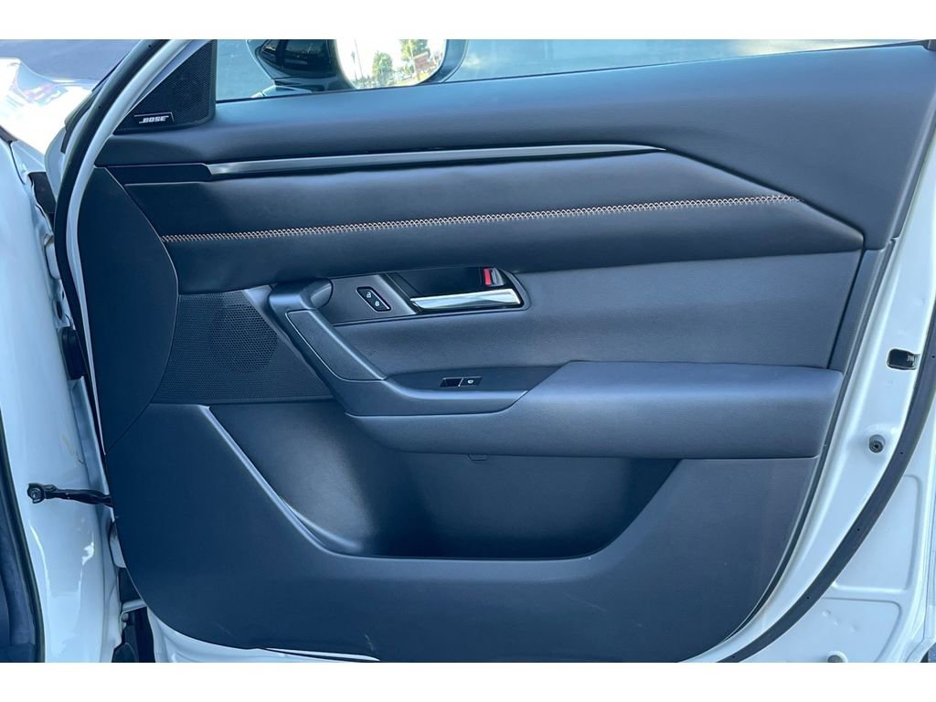 Certified 2025 MAZDA CX-50 2.5 Hybrid w/ Premium Plus Pkg image 21