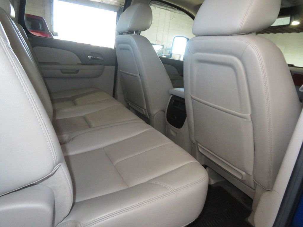 Used 2013 GMC Sierra 2500 SLT w/ SLT Convenience Package image 33