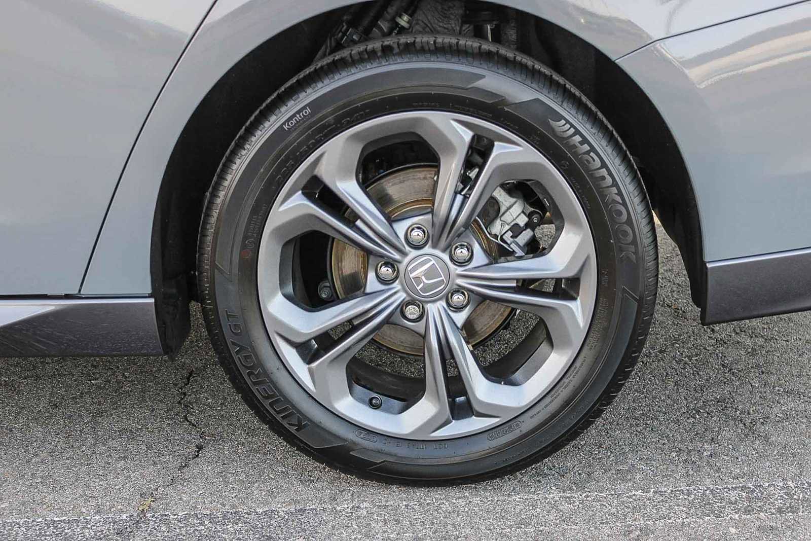 Certified 2025 Honda Accord EX-L image 8