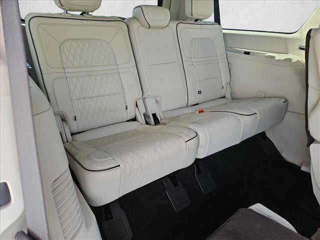 Used 2024 Lincoln Navigator L Black Label AWD/4WD image 22