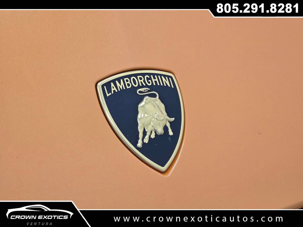 Used 2024 Lamborghini Urus S AWD/4WD image 13