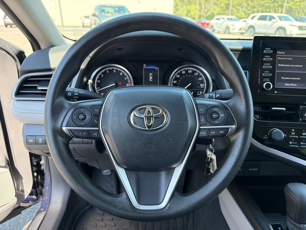 Used 2021 Toyota Camry LE FWD image 15