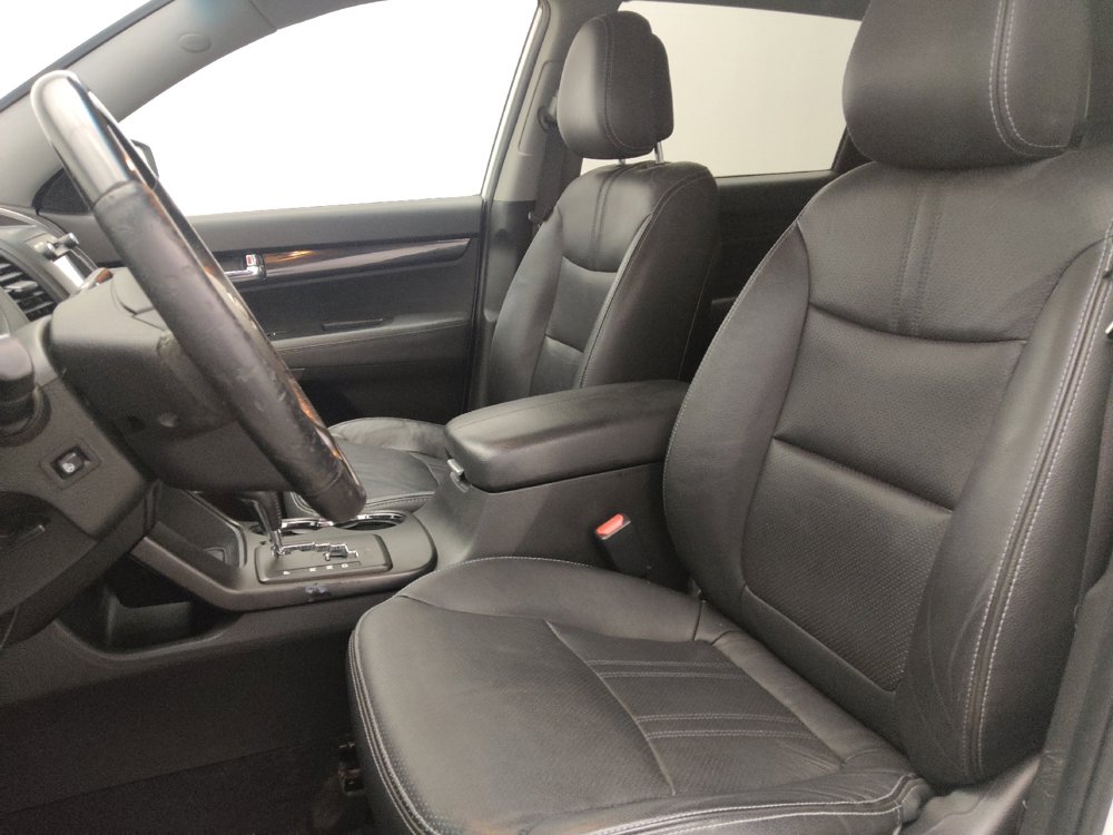Used 2013 Kia Sorento SX w/ SX Premium Pkg image 17