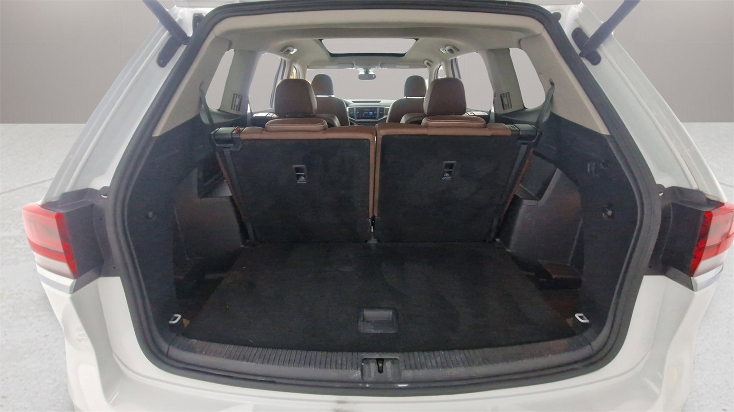 Used 2021 Volkswagen Atlas SE w/ Panoramic Sunroof Package image 27