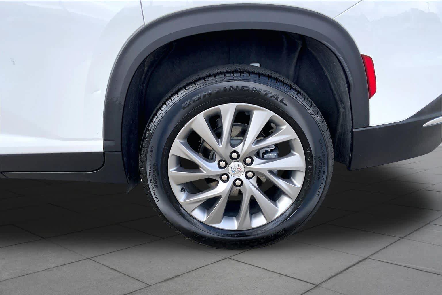 Certified 2026 Buick Enclave Preferred FWD image 11