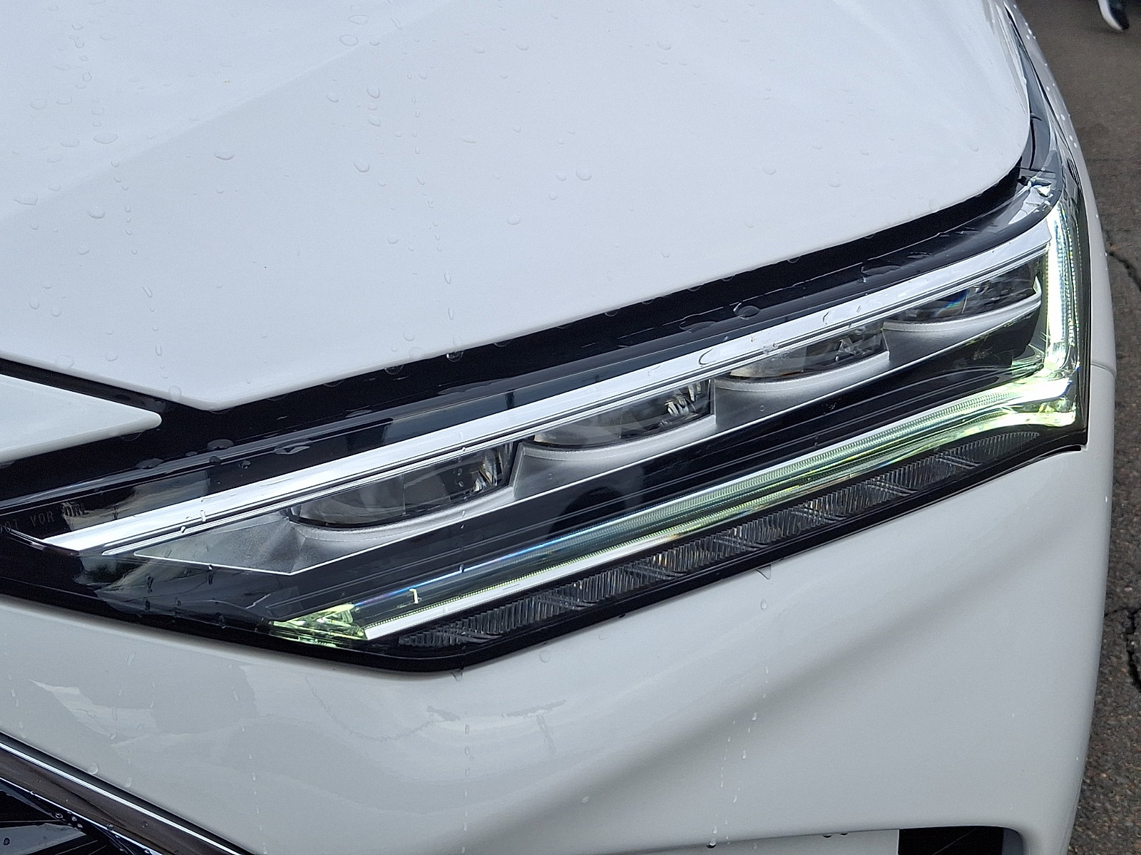 Certified 2026 Acura MDX w/ Technology Package AWD/4WD image 9