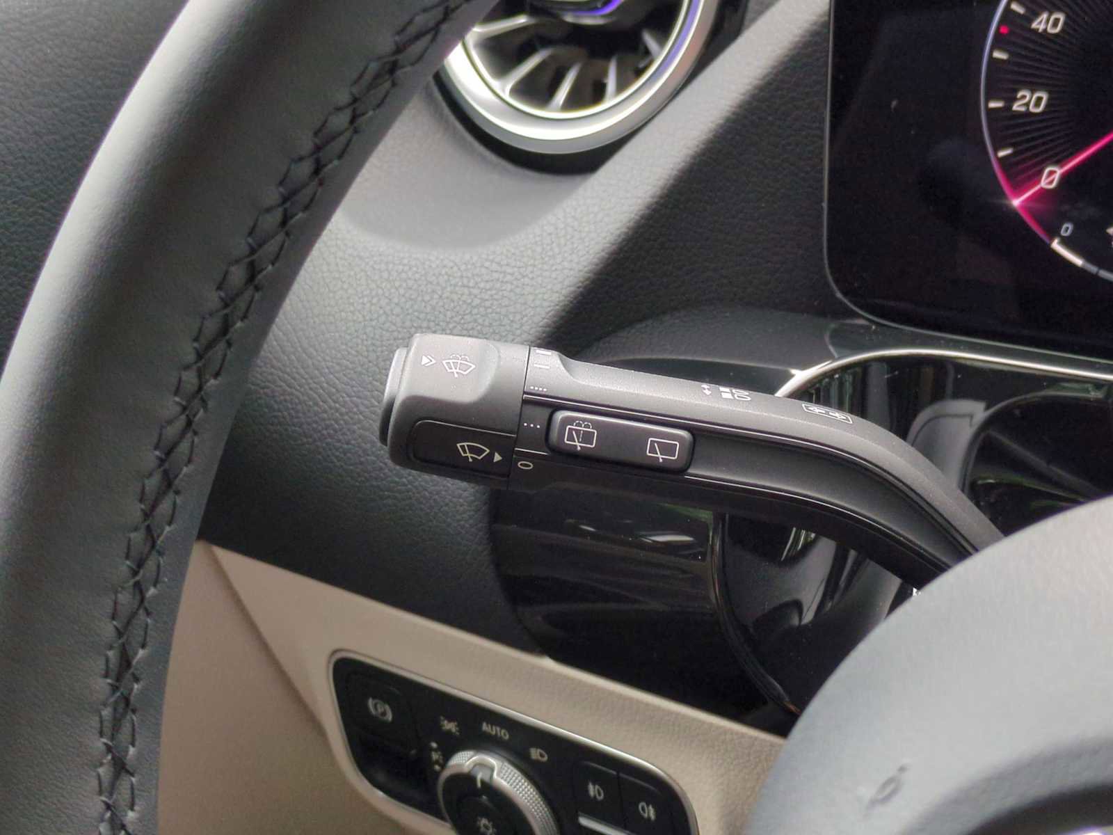 Used 2026 Mercedes-Benz GLA 250 4MATIC image 28