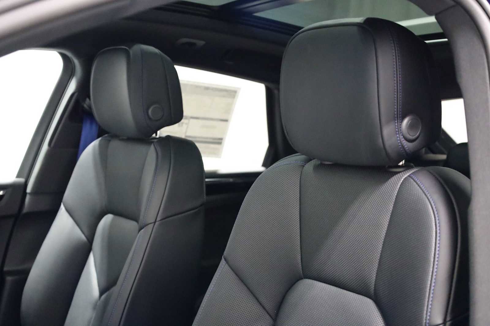 New 2026 Porsche Macan S image 19