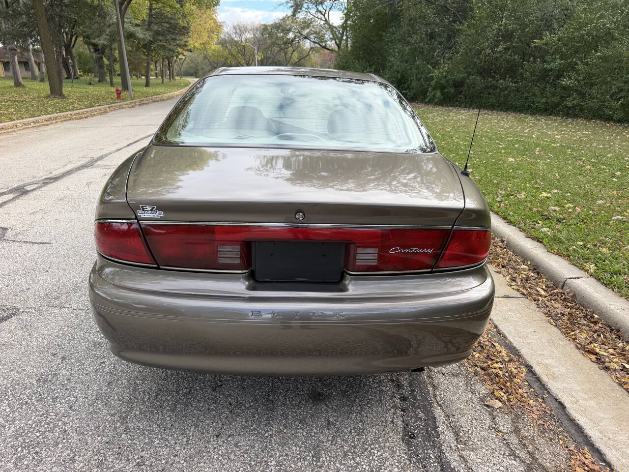 Used 2003 Buick Century Custom FWD image 4