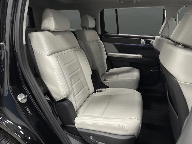 Used 2024 Hyundai Santa Fe Calligraphy AWD/4WD image 34