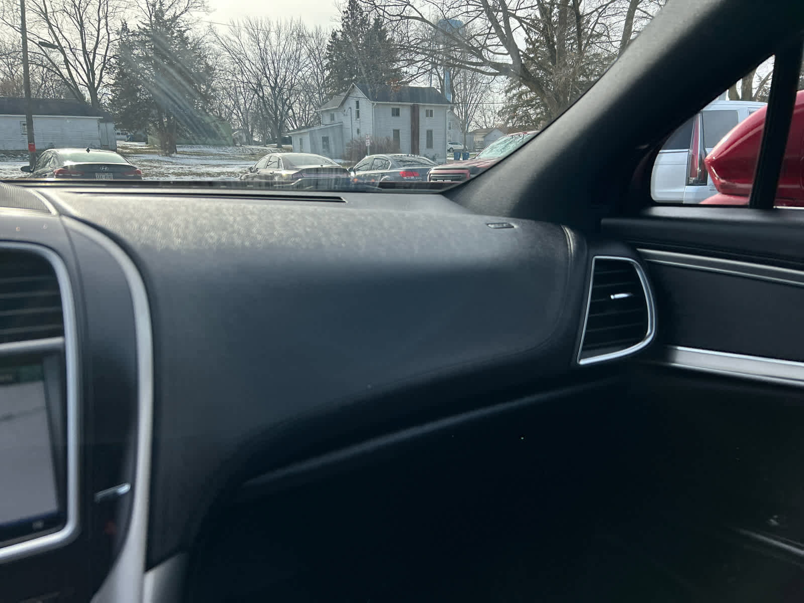 Used 2016 Lincoln MKX Select w/ Select Plus Package image 25