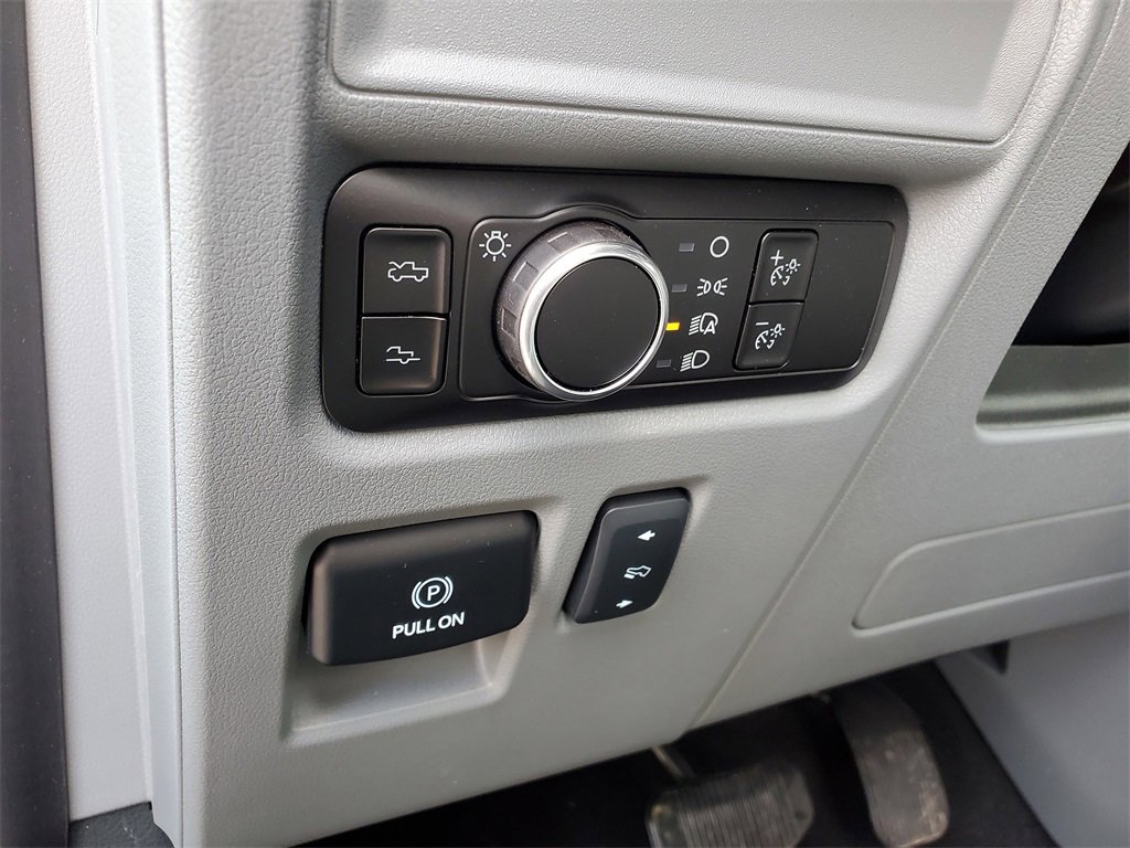 New 2025 Ford F150 Lightning Flash image 9