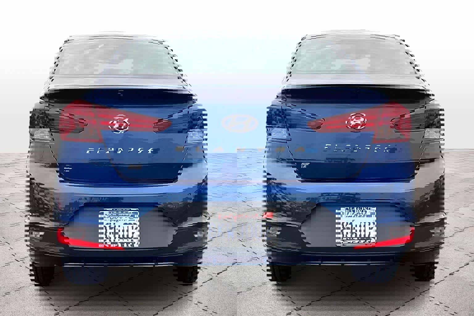 Used 2019 Hyundai Elantra SE image 7