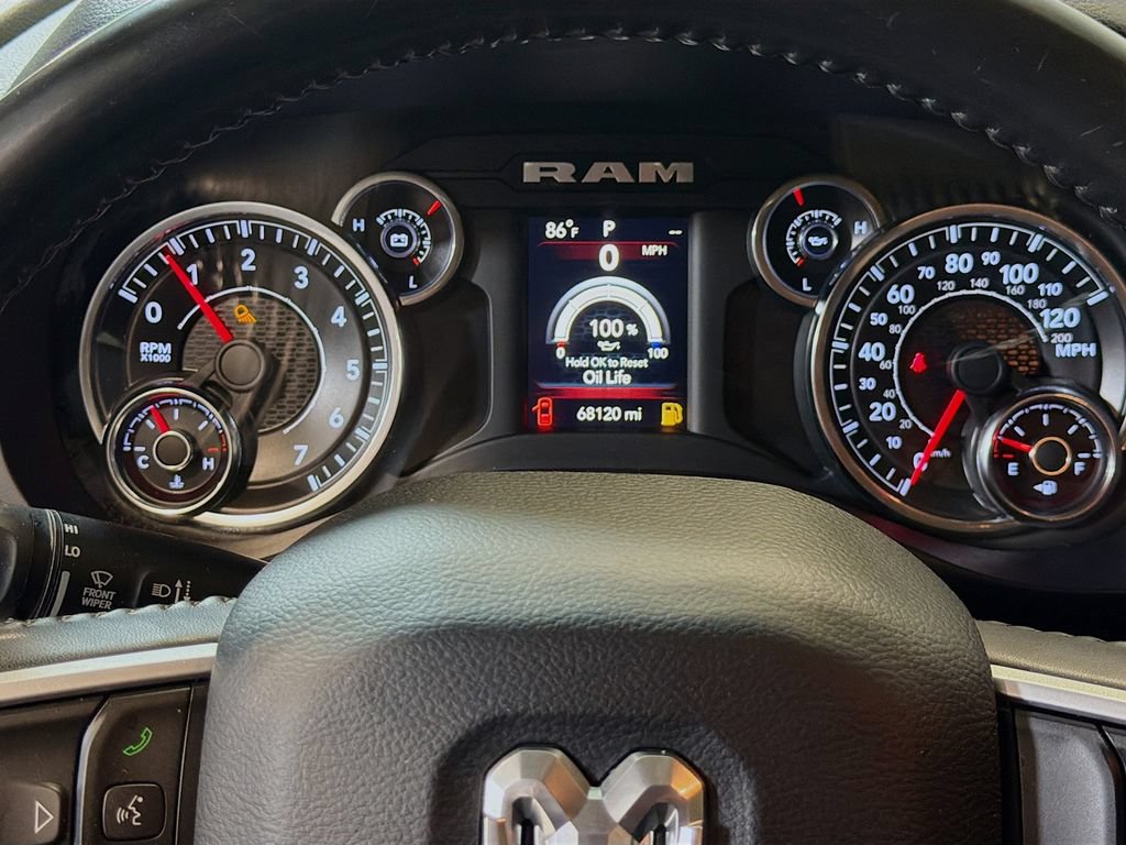 Used 2020 RAM 1500 Big Horn AWD/4WD image 14