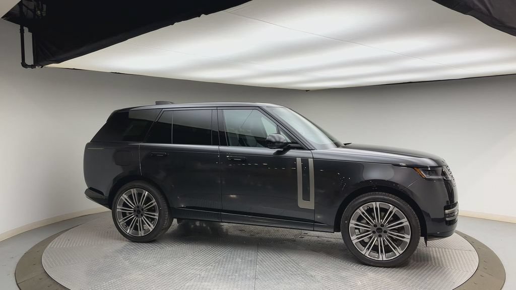 New 2026 Land Rover Range Rover SE AWD/4WD image 9
