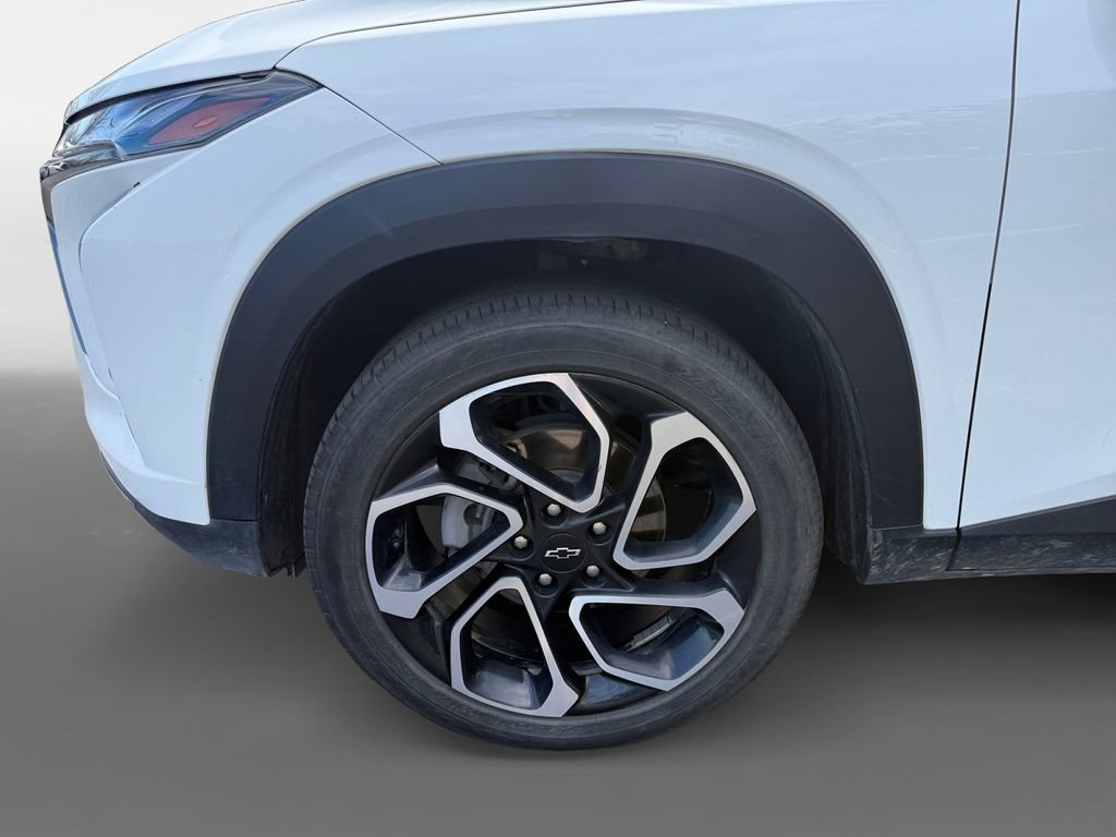 Used 2024 Chevrolet Trax RS w/ Driver Confidence Package image 14