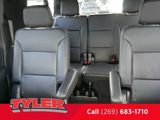Used 2021 Chevrolet Suburban Z71 AWD/4WD image 45