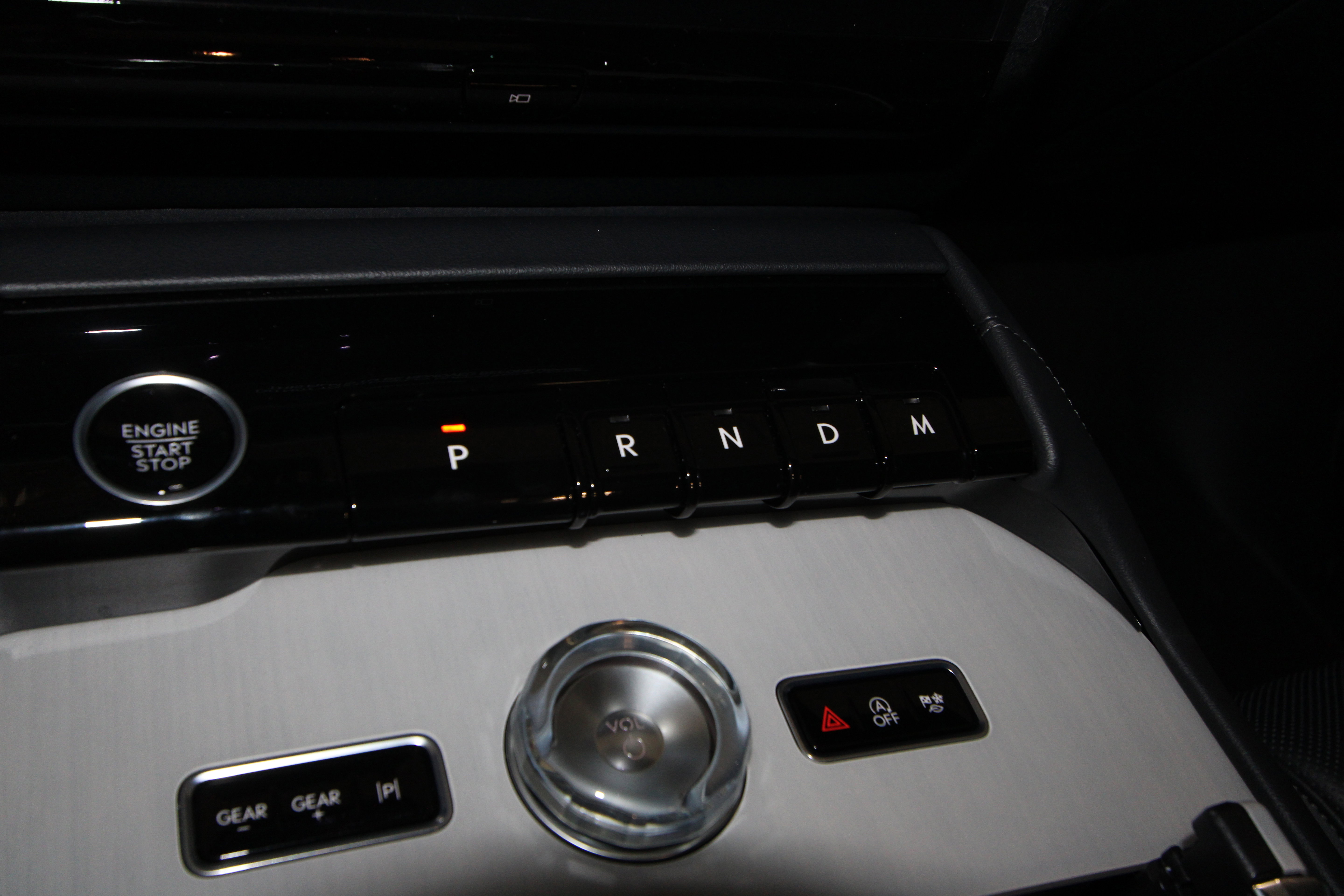 New 2026 Lincoln Navigator L Reserve w/ Jet Appearance Package image 14