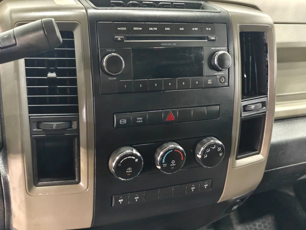 Used 2011 RAM 5500 4x4 Regular Cab w/ ST Decor Group image 6