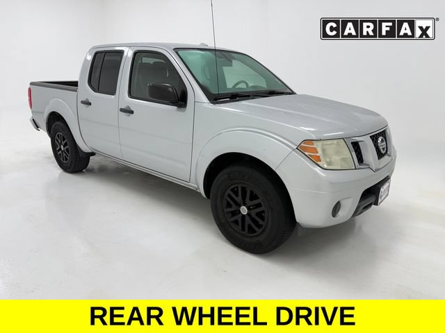 Used 2018 Nissan Frontier SV RWD image 1