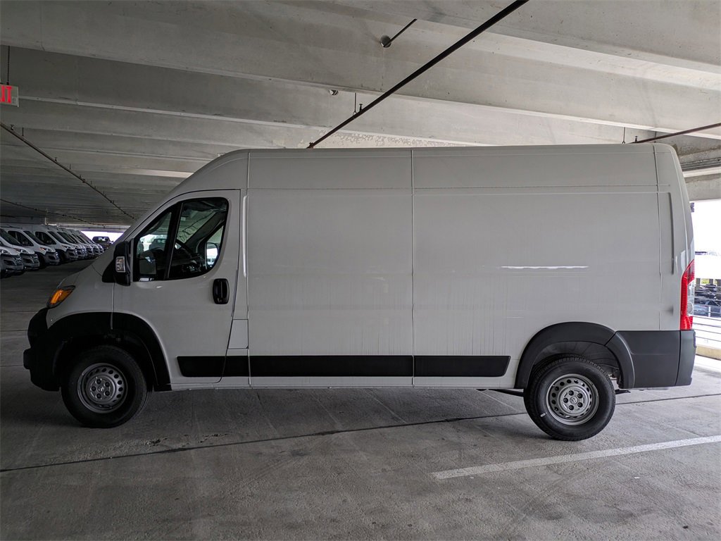 New 2025 RAM ProMaster 2500 w/ Convenience Group image 8