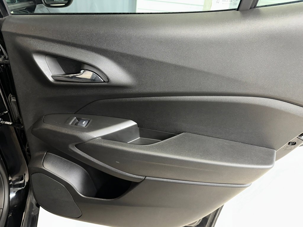 Certified 2024 Chevrolet Trax LS w/ LS Convenience Package image 23