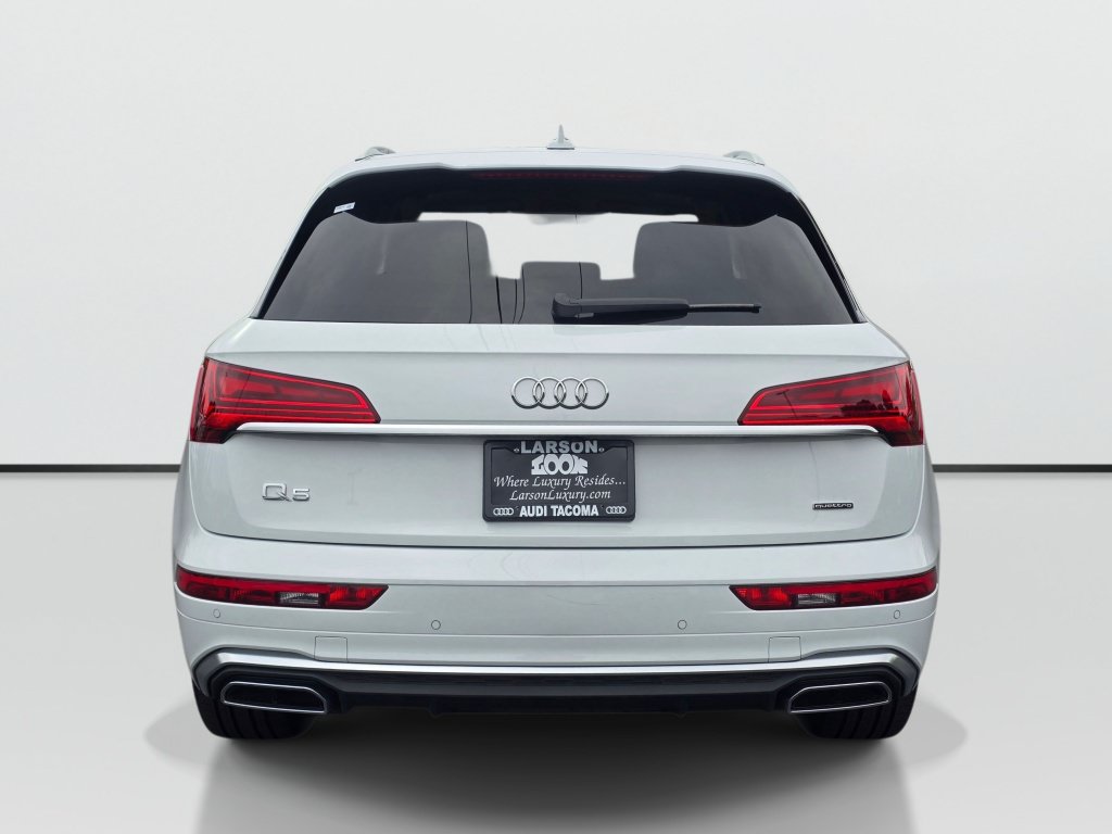 Used 2025 Audi Q5 e Prestige w/ Prestige Package AWD/4WD image 4