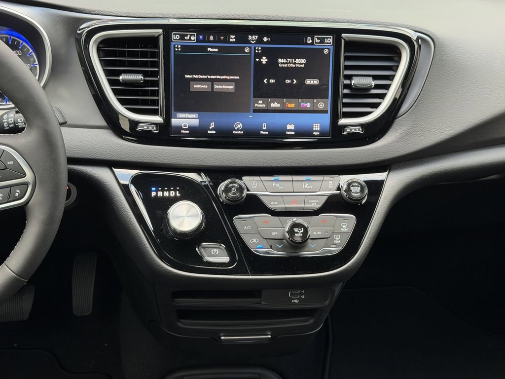 New 2026 Chrysler Voyager LX FWD image 13