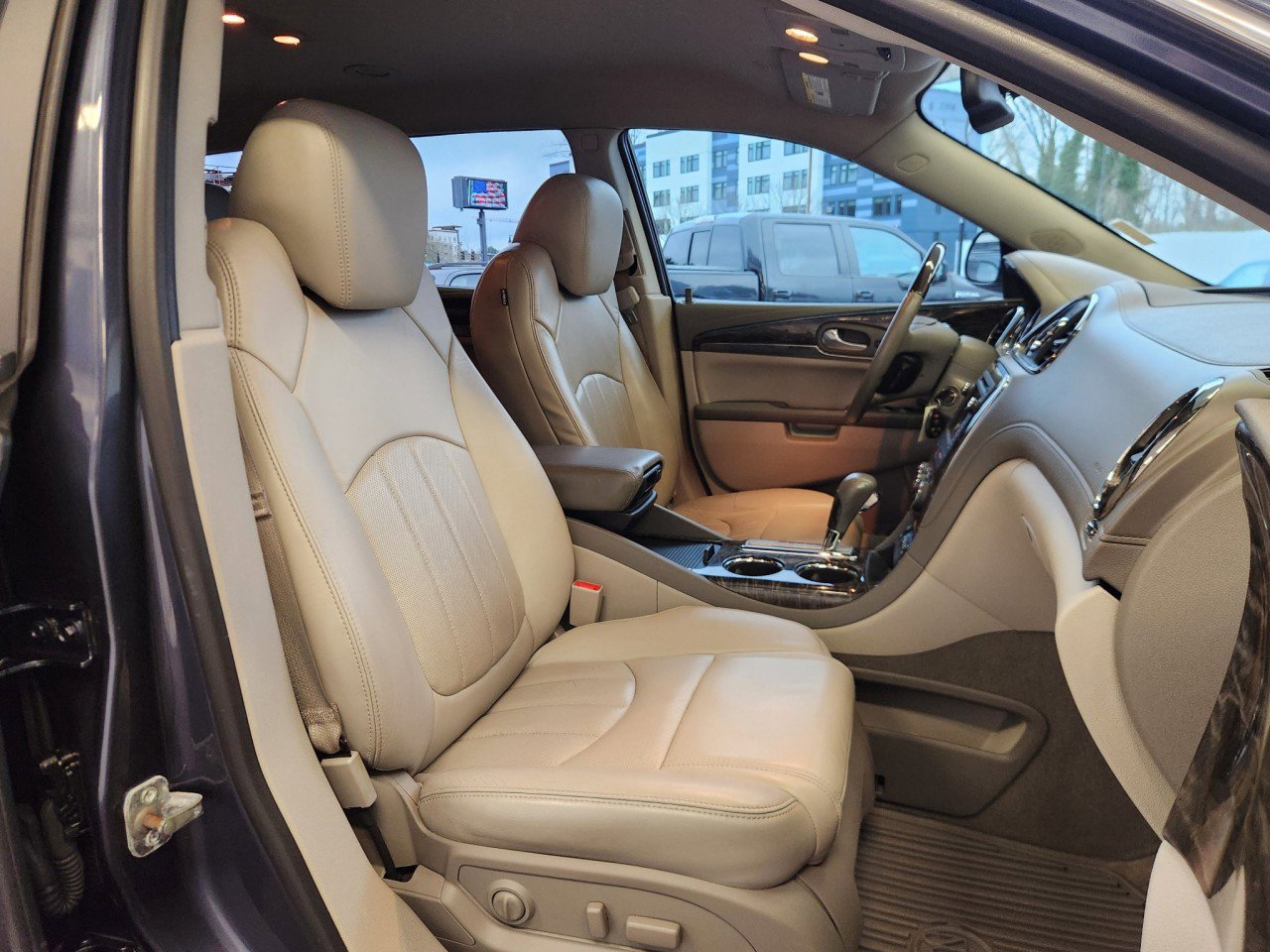Used 2013 Buick Enclave Leather image 17