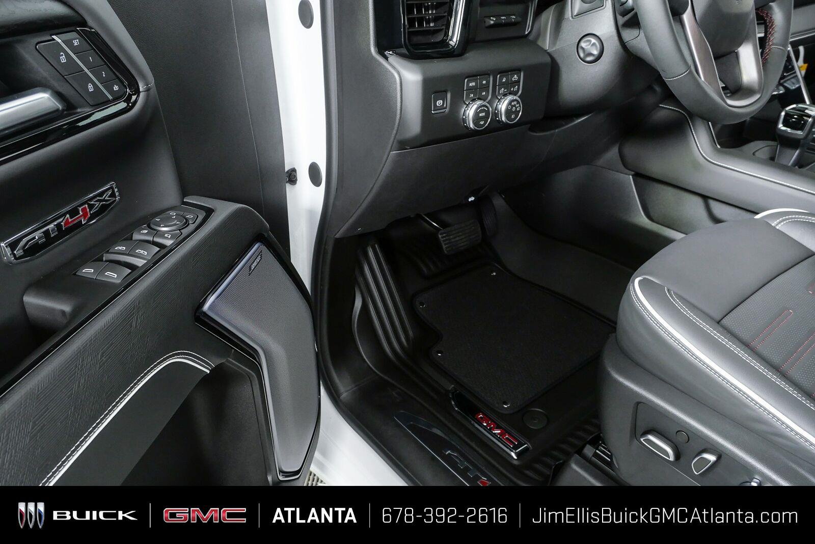 New 2026 GMC Sierra 1500 AT4X AWD/4WD image 8