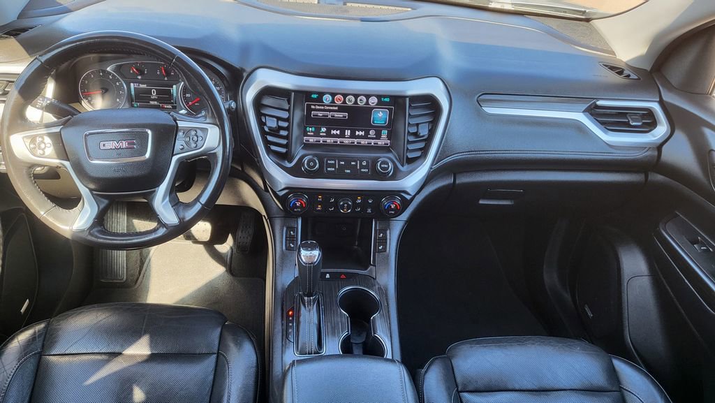 Used 2019 GMC Acadia SLT image 30