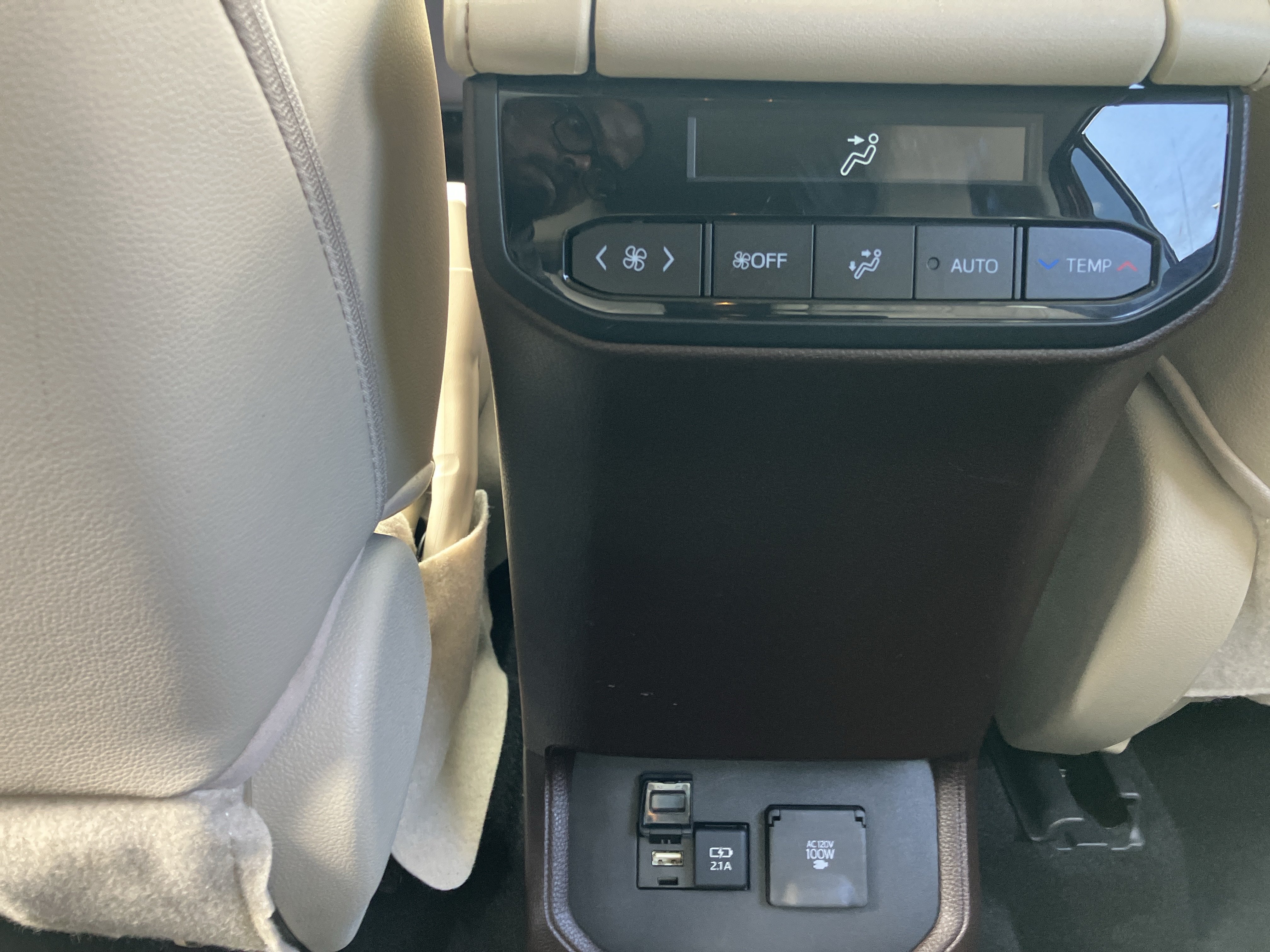 Used 2020 Toyota Highlander Limited AWD/4WD image 16