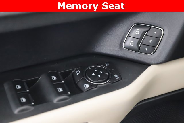 Used 2019 Ford Expedition Platinum image 21