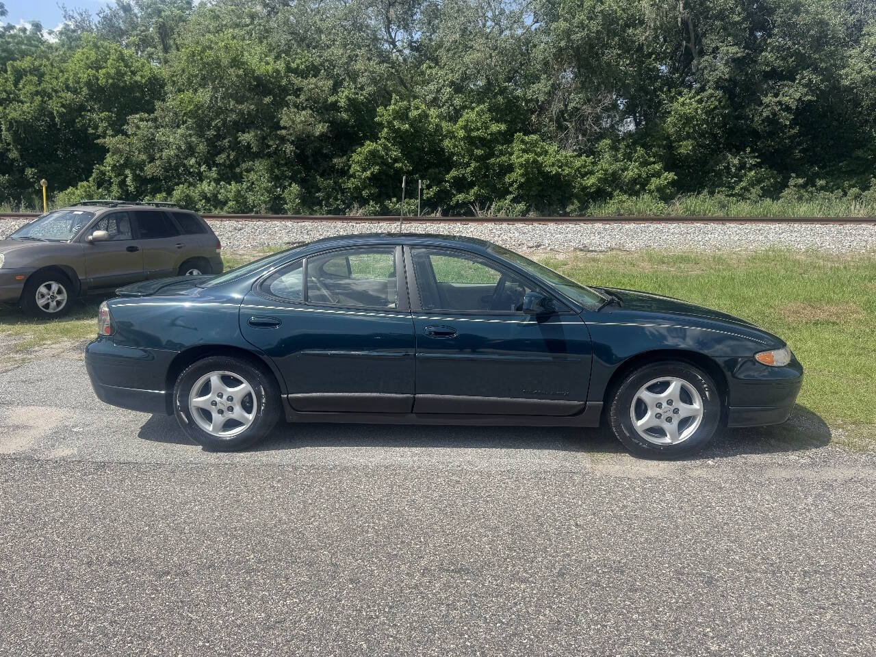 Used 1997 Pontiac Grand Prix GT w/ Opt Pkg FWD image 5