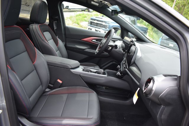 New 2026 Chevrolet Equinox EV RS AWD/4WD image 15
