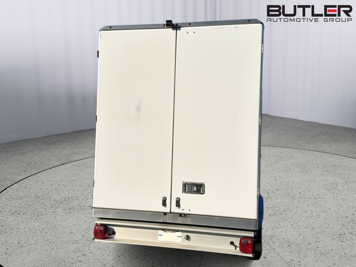 Used 2023 Ford E-350 and Econoline 350 Super Duty w/ Power Windows & Locks Group RWD image 5