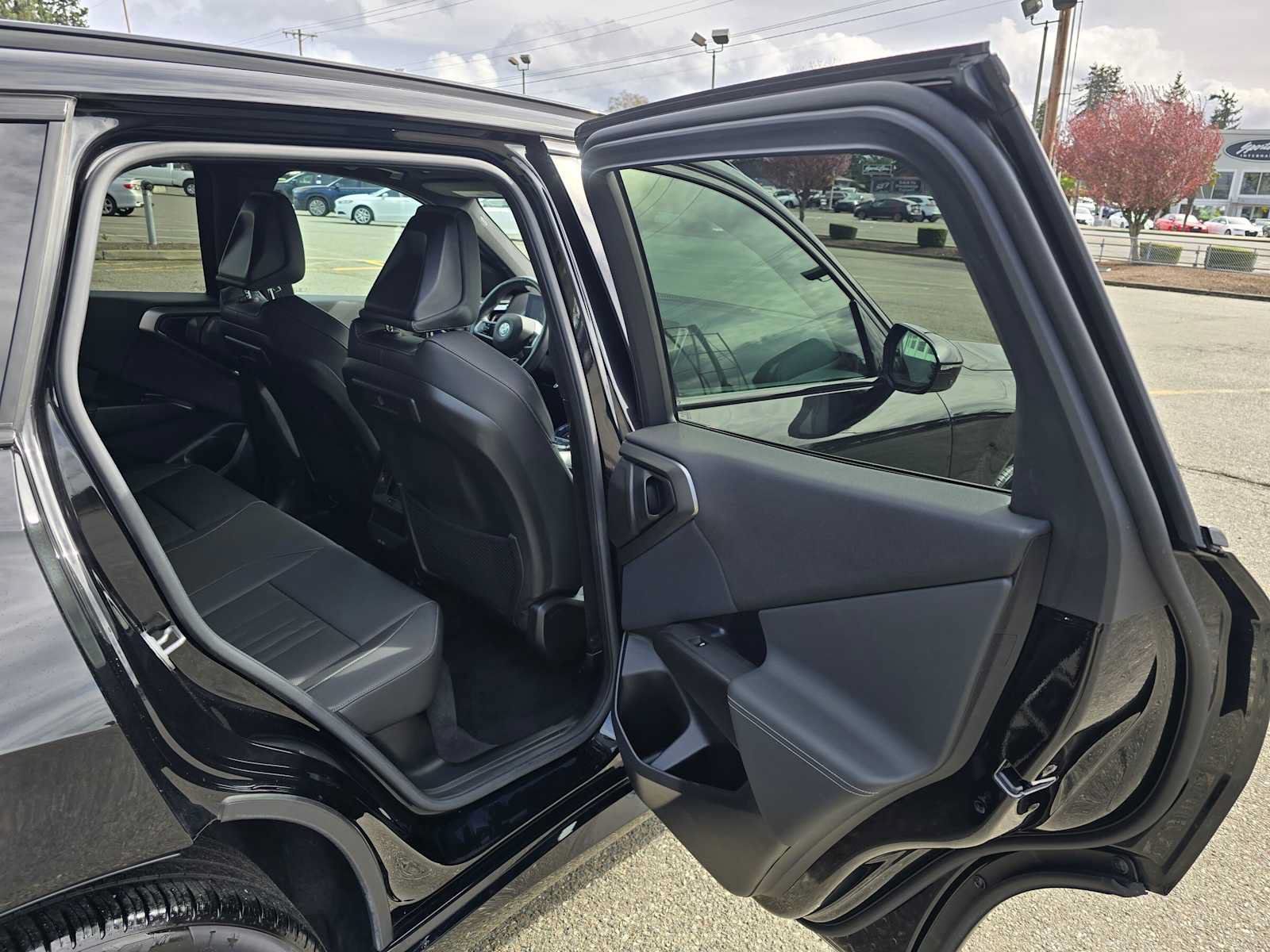 Used 2025 BMW X3 xDrive30i AWD/4WD image 14