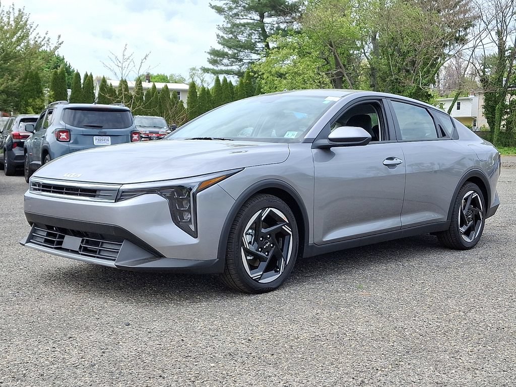 Used 2026 Kia K4 EX FWD image 3