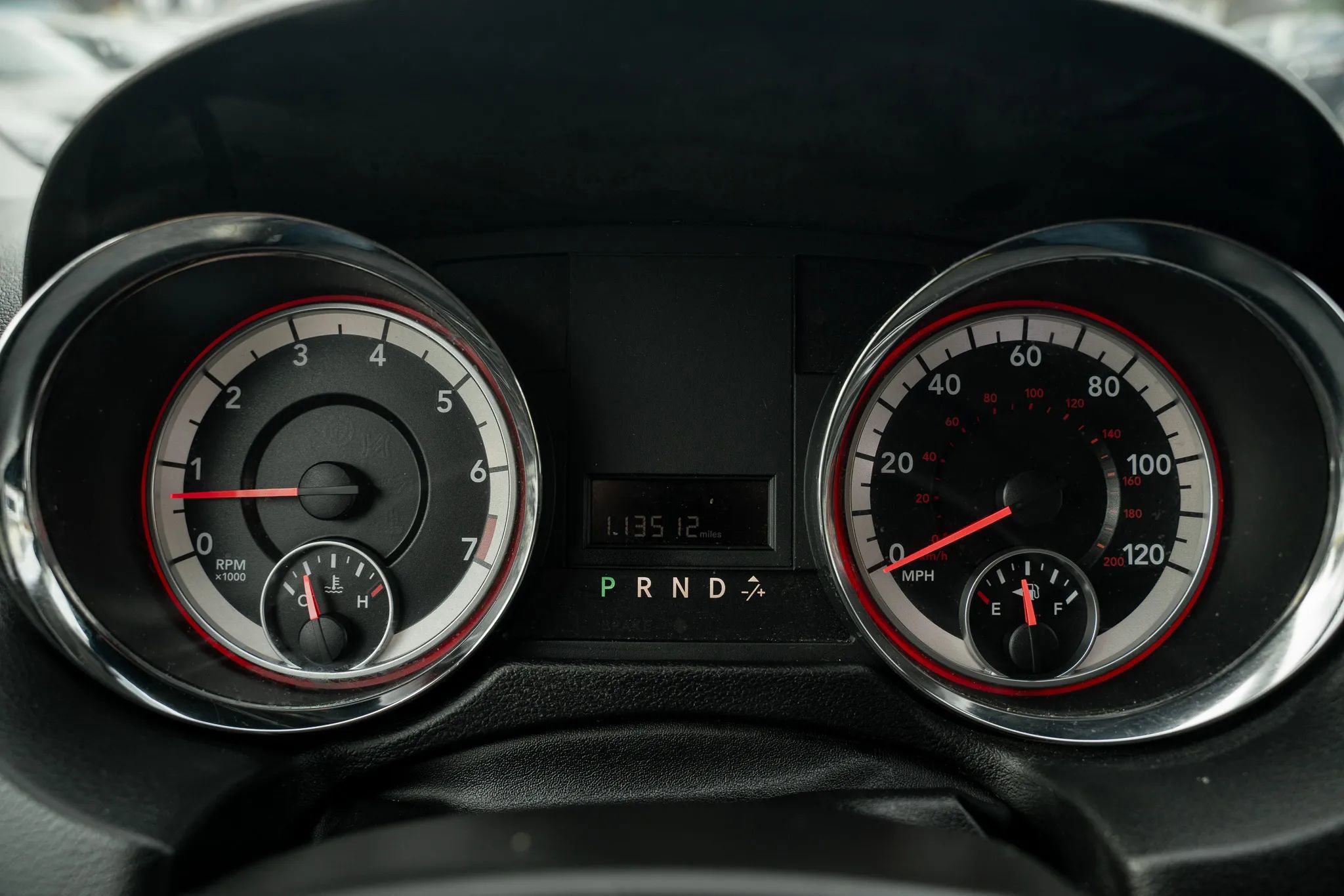 Used 2019 Dodge Grand Caravan SE w/ UConnect Hands-Free Group image 17